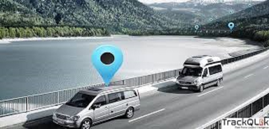 How Investing in Fleet Tracking in Pakistan Saves You Money